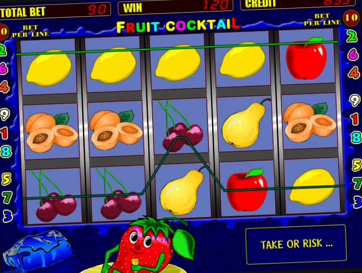 Fruit game machine Strawberries (Fruit Cocktail) from the provider Igrosoft.